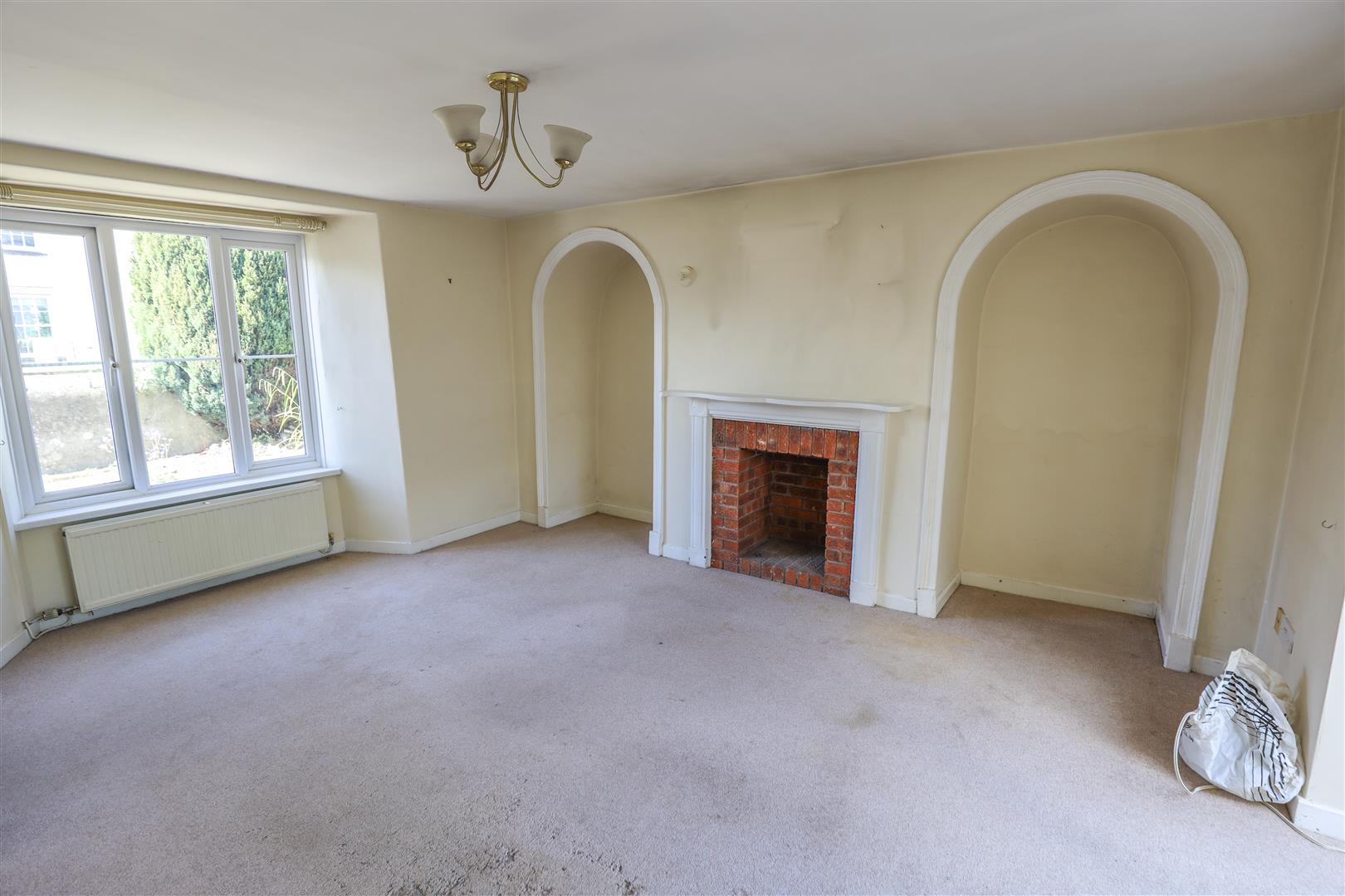 5 High Street, Cowbridge, Vale Of Glamorgan, CF71 7AD